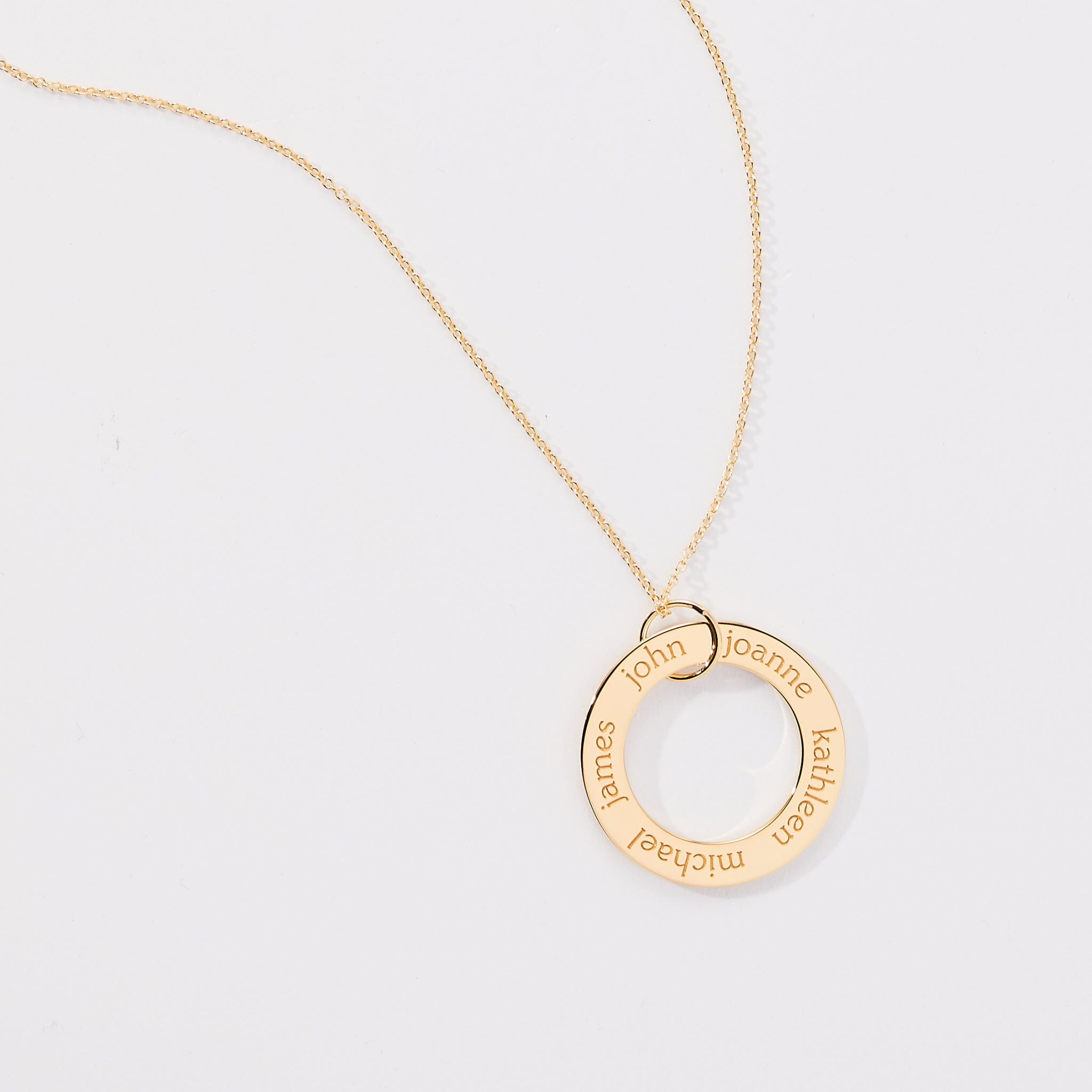 Circle Pendant Necklace
