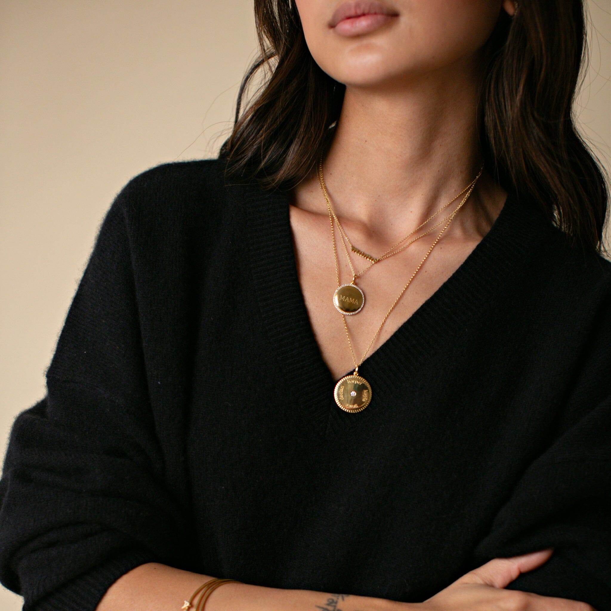 Mama Pavé Pendant Necklace