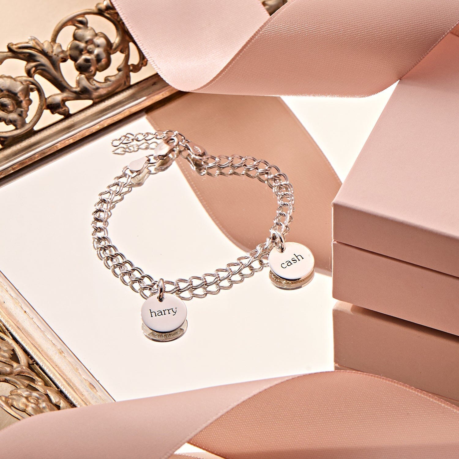 Family Bracelet - 1 to 10 Tags