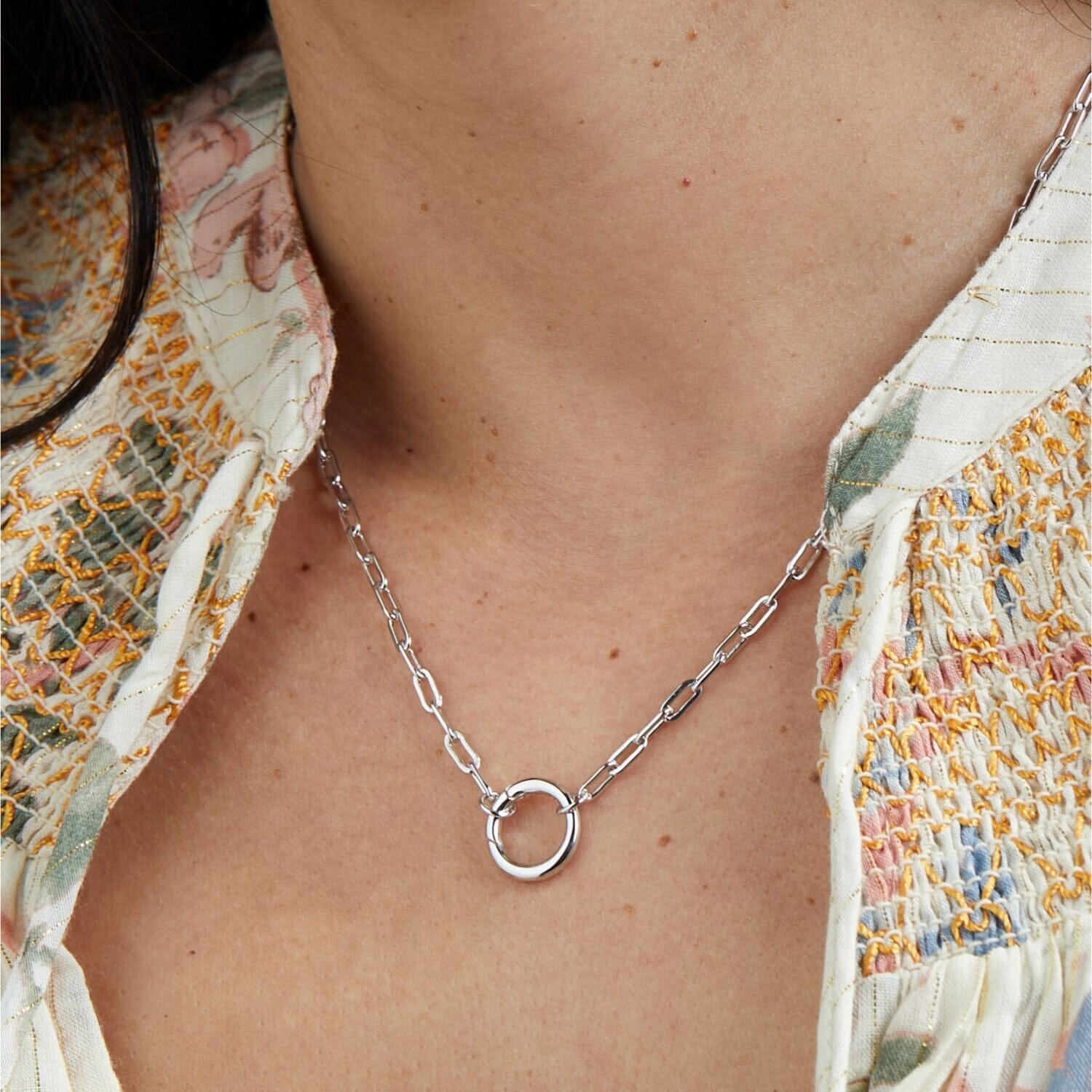 Front Clasp Paperclip Chain