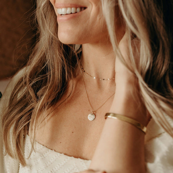 chain length guide, chain lengths, necklace lengths, how to decide what chain to buy, buying necklace, what chain length looks best