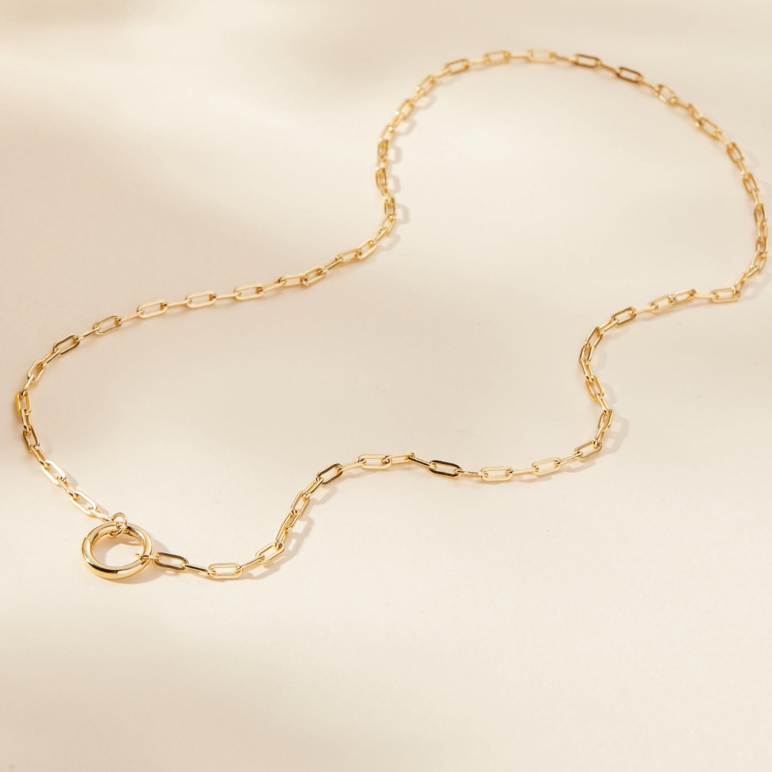 Front Clasp Paperclip Chain