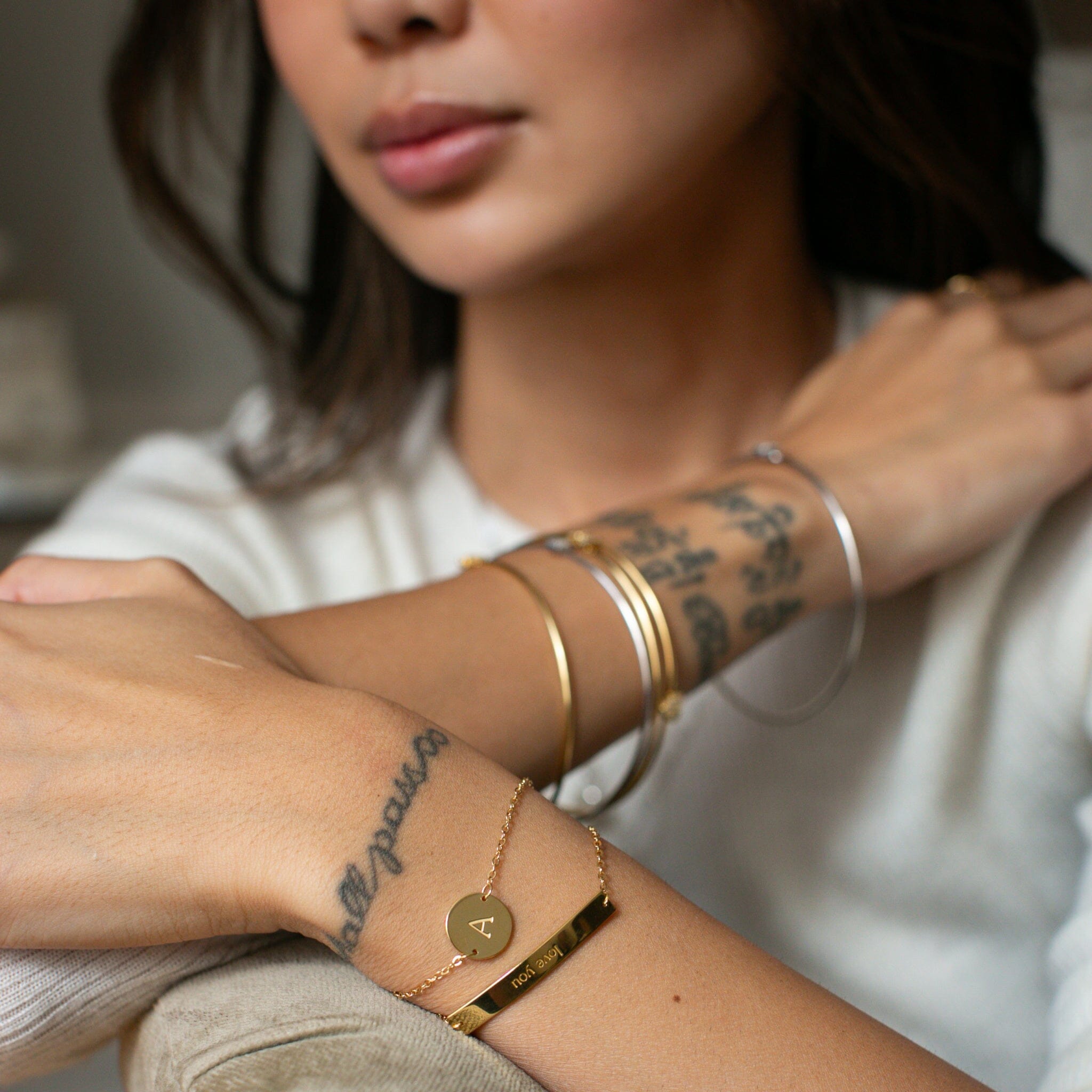 Circle Tag Cable Chain Bracelet