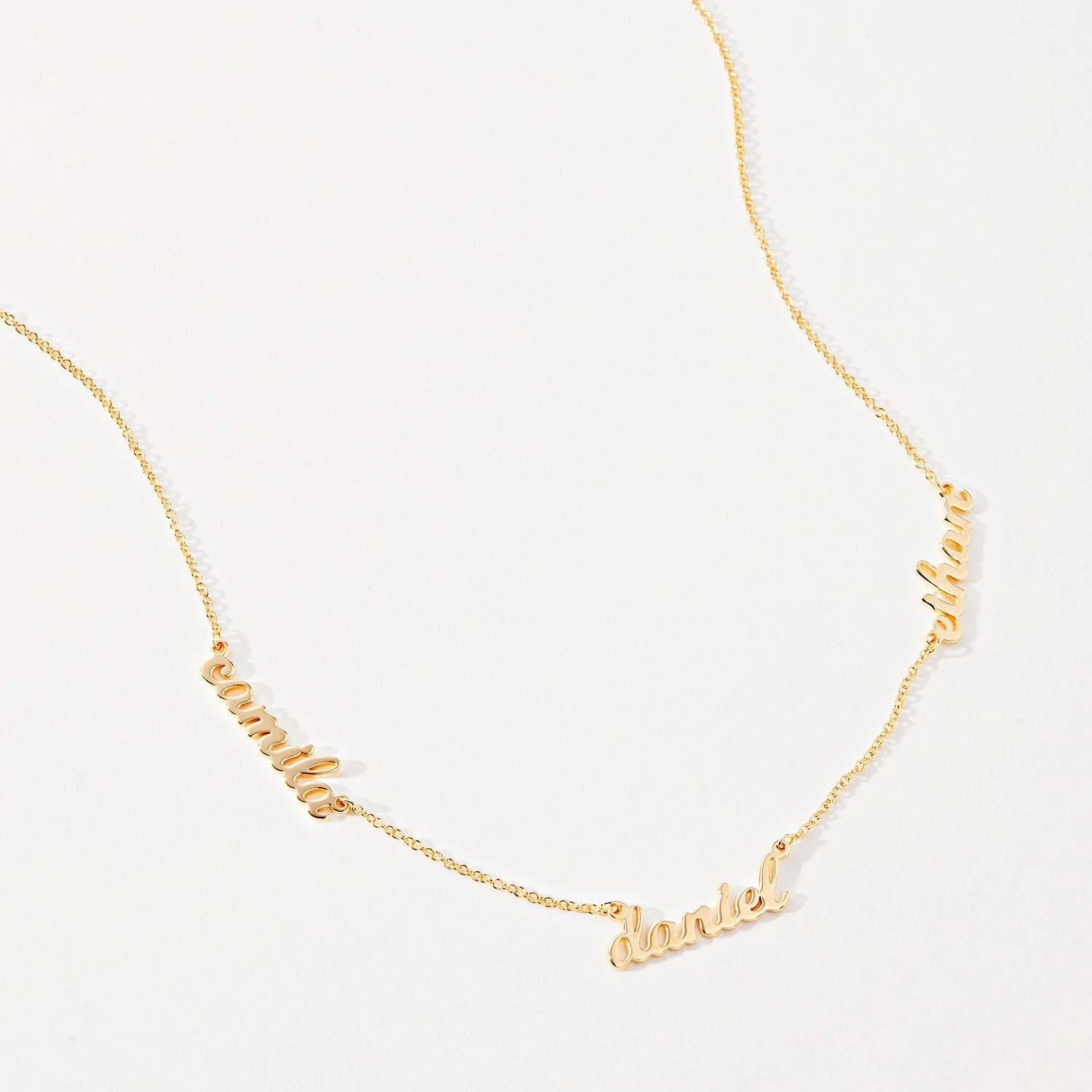 Script Nameplate Necklace - 3 Names