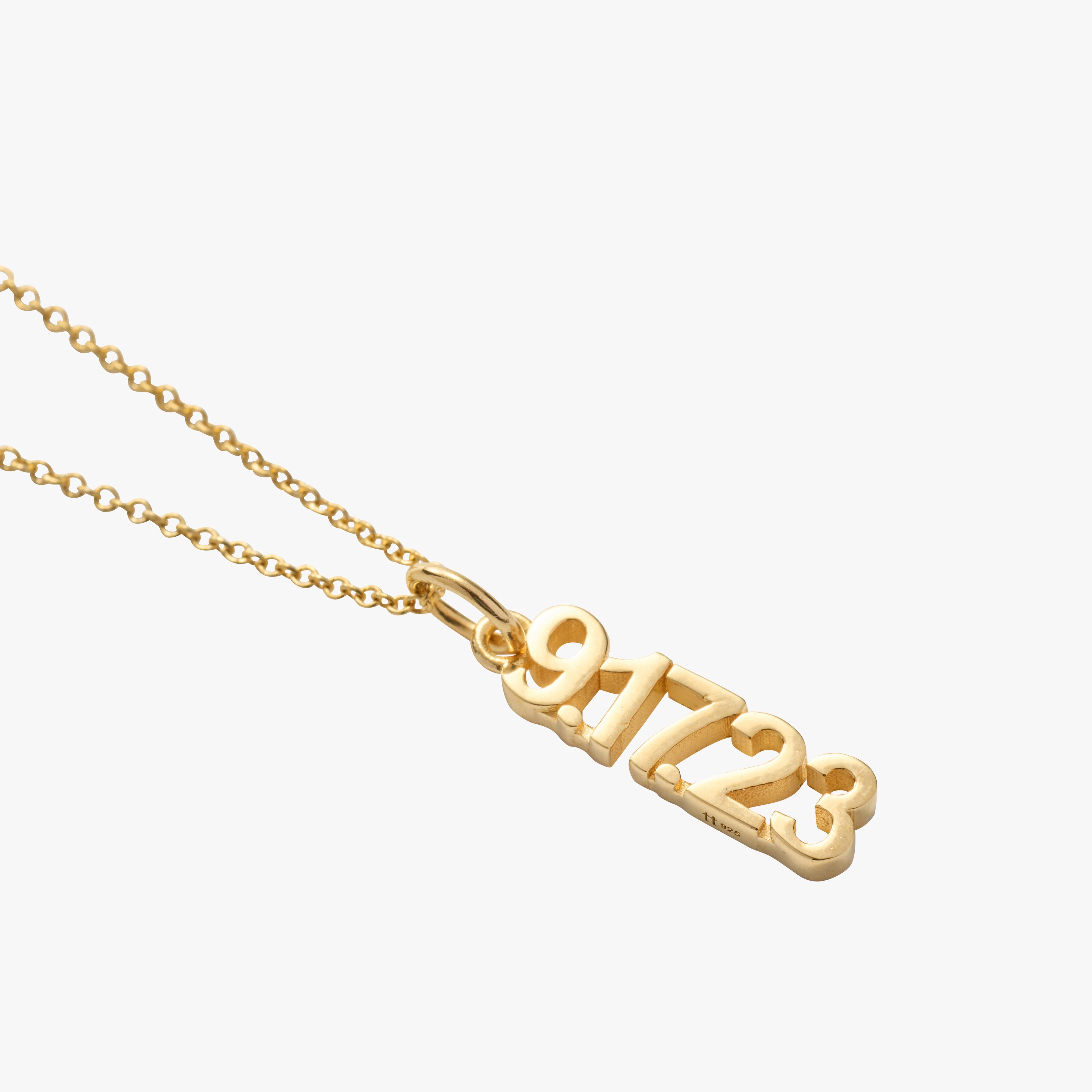 Vertical Date Necklace