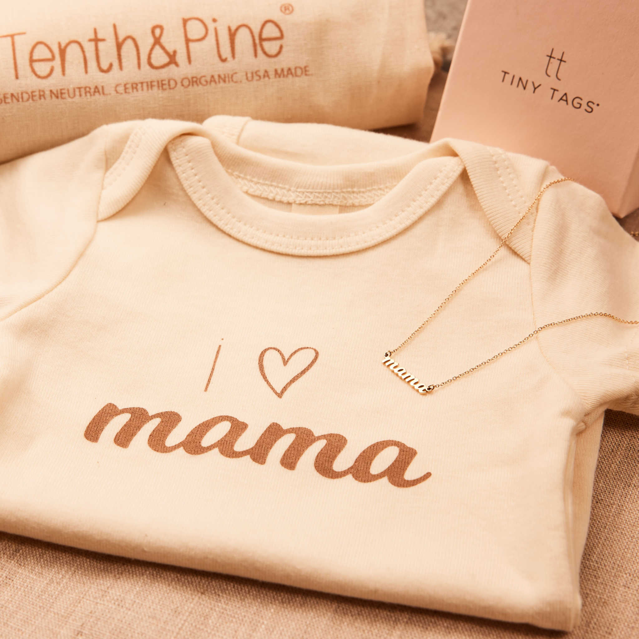New Mama Bundle (Mama Necklace + Onesie)